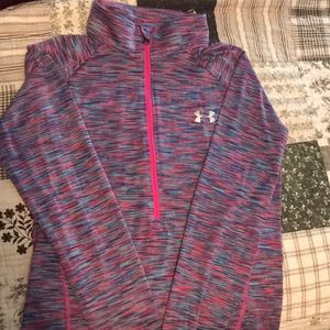 Under Armour sweat shirt